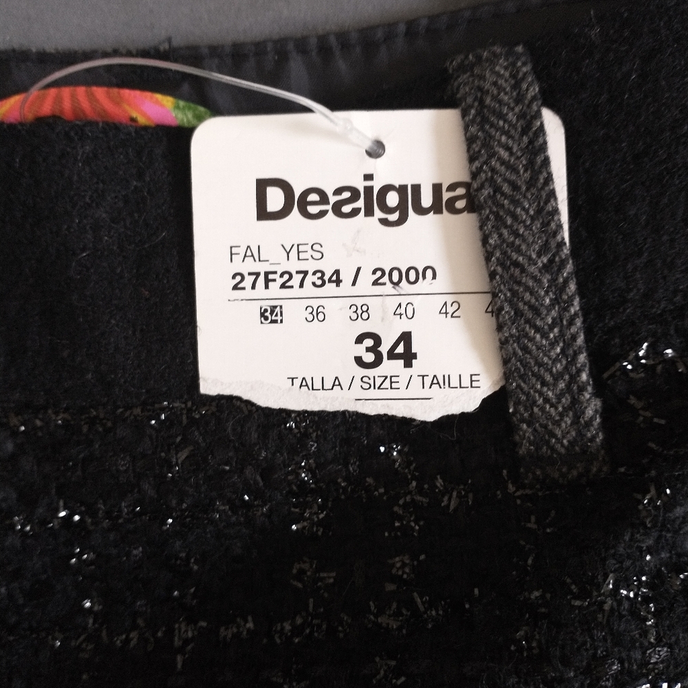 Desigual skirt XS size 34